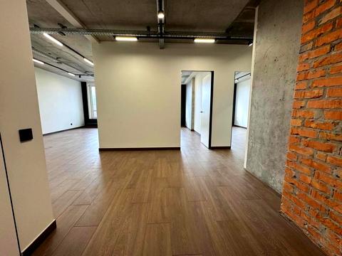 коммерческая по адресу Днепровская набережная ул., 15-К