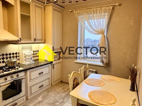 квартира за адресою Юліана Матвійчука вул. (), 141