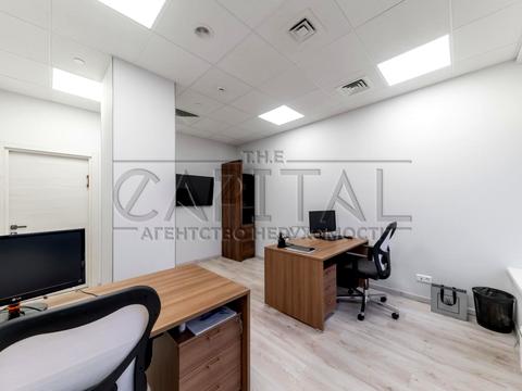 комерційна за адресою Січових Стрільців вул. (Артема), 17