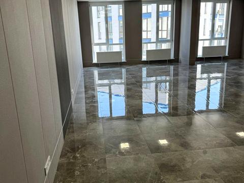 комерційна за адресою Центральна вул., 21