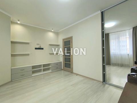 квартира по адресу Академика Амосова ул., 63