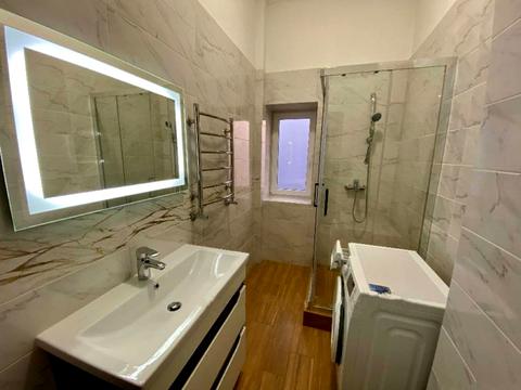 квартира по адресу Свободы просп. (Ленина), 1