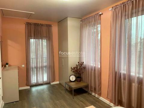 будинок за адресою Центральна вул.