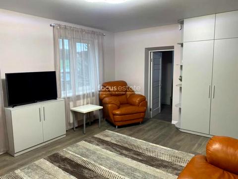 будинок за адресою Центральна вул.