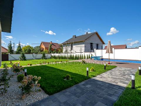 будинок за адресою с. Гатне, Молодіжна вул., 1