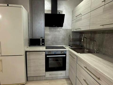 квартира по адресу Академика Сахарова ул., 3