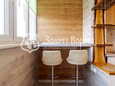 квартира за адресою Доківська вул., 10