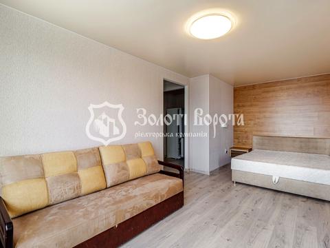 квартира за адресою Доківська вул., 10