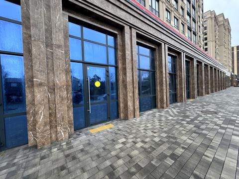 комерційна за адресою Соборна вул., 122