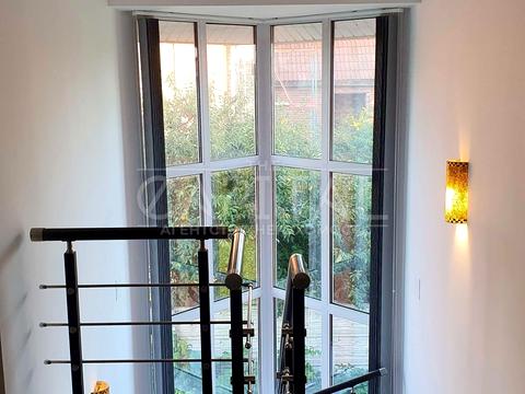 будинок за адресою Крута вул., 3