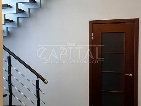 будинок за адресою Крута вул., 3