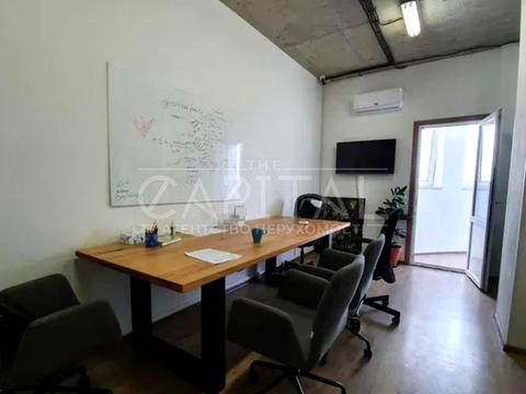 коммерческая по адресу Николая Михновского бульв. (Дружбы народов), 16-14