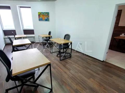 коммерческая по адресу Николая Михновского бульв. (Дружбы народов), 16-14