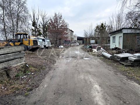 коммерческая по адресу Любомирська ул., 12