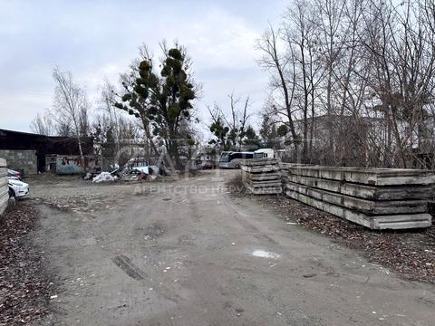 коммерческая по адресу Любомирська ул., 12