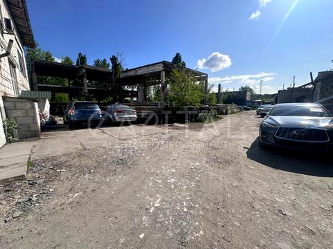 коммерческая по адресу Любомирська ул., 12