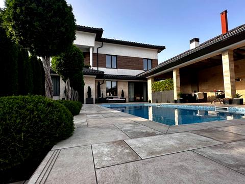 будинок за адресою Берегова вул.