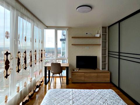 квартира за адресою Олега Мудрака вул. (Генерала Наумова), 1-Б