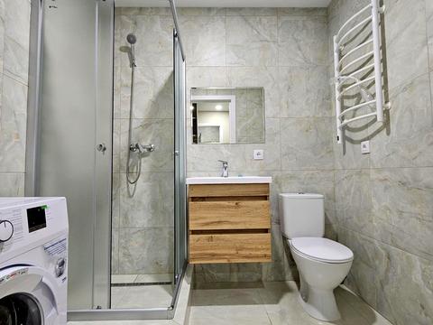 квартира за адресою Олега Мудрака вул. (Генерала Наумова), 1-Б