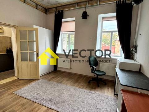 квартира за адресою Патріарха Мстислава вул. (Карла Лібкнехта), 20