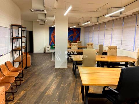 комерційна за адресою Лесі Українки бульв., 23