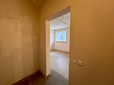 комерційна за адресою Остромирська вул., 22