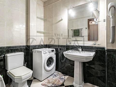 комерційна за адресою Саксаганського вул., 29