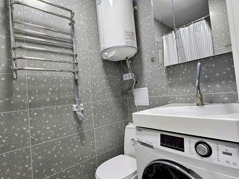 квартира за адресою Олега Мудрака вул. (Генерала Наумова), 1-Б