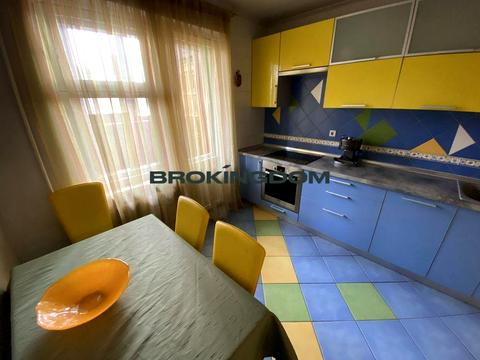 квартира за адресою Тарасівська вул., 20