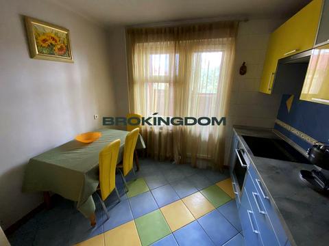 квартира за адресою Тарасівська вул., 20