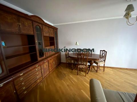 квартира за адресою Тарасівська вул., 20