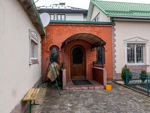 будинок за адресою Стрийська вул., 10а