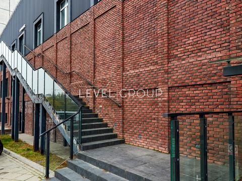 комерційна за адресою Шкільна вул. (Юрія Гагаріна), 3