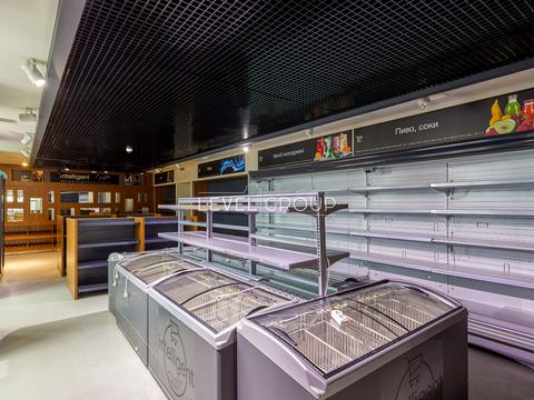 комерційна за адресою Шкільна вул. (Юрія Гагаріна), 3