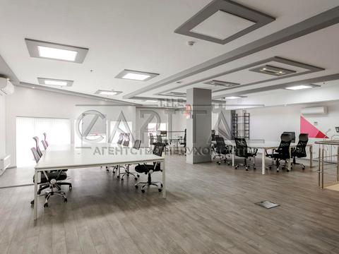 комерційна за адресою Саксаганського вул., 70А