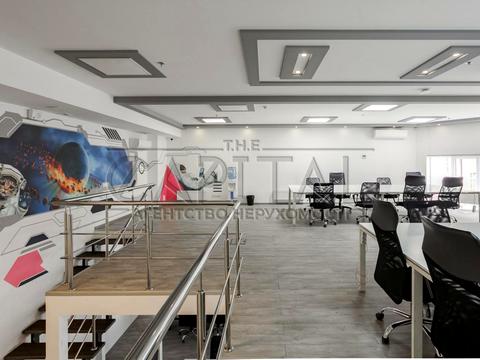 комерційна за адресою Саксаганського вул., 70А