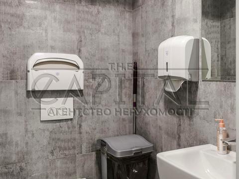 комерційна за адресою Саксаганського вул., 70А