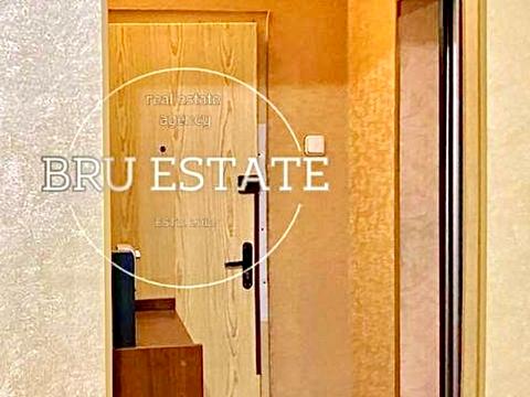 квартира за адресою Урлівська вул., 1-8