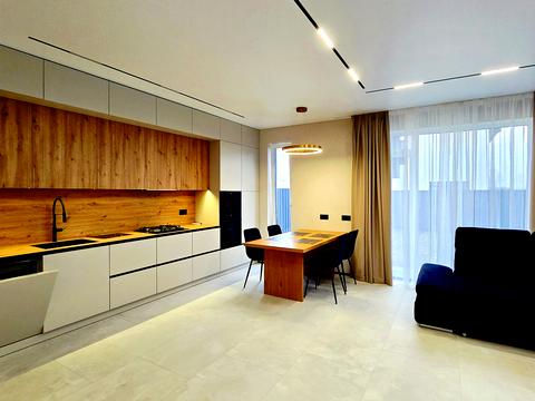 будинок за адресою Райдужна вул., 24