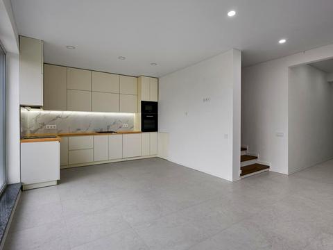 будинок за адресою жасминова, 12