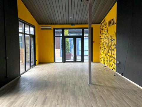 комерційна за адресою Грушевського вул., 68