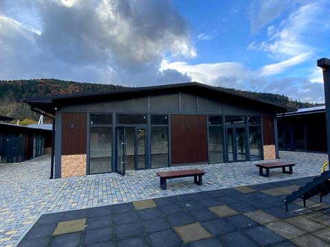 комерційна за адресою Грушевського вул., 68