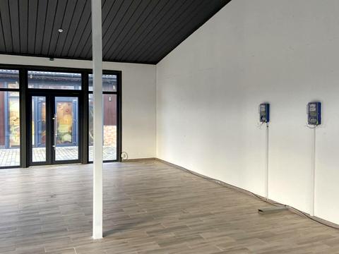 комерційна за адресою Грушевського вул., 68