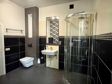 будинок за адресою Богатирська вул.