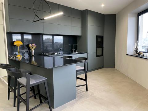 квартира за адресою Василя Єрошенка вул. (), 14