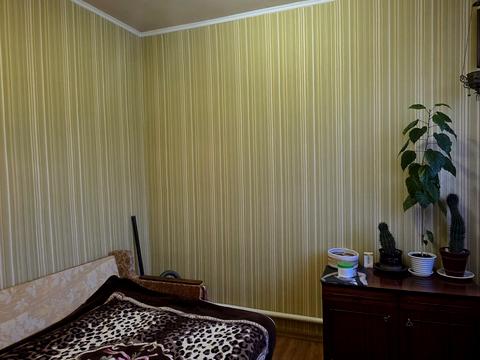 будинок за адресою Льва Ландау просп. (50-річчя СРСР)