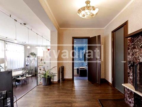 будинок за адресою Приозерна вул.