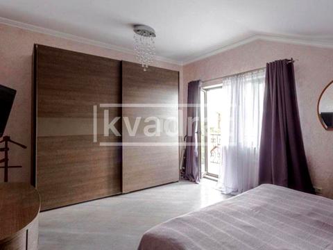 будинок за адресою Приозерна вул.