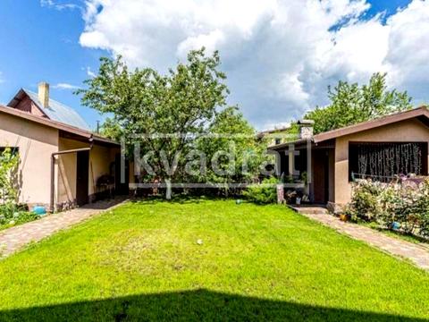 будинок за адресою Приозерна вул.