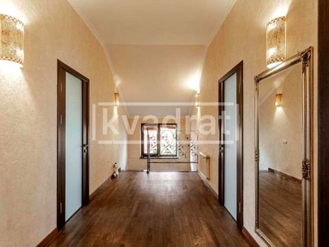 будинок за адресою Приозерна вул.